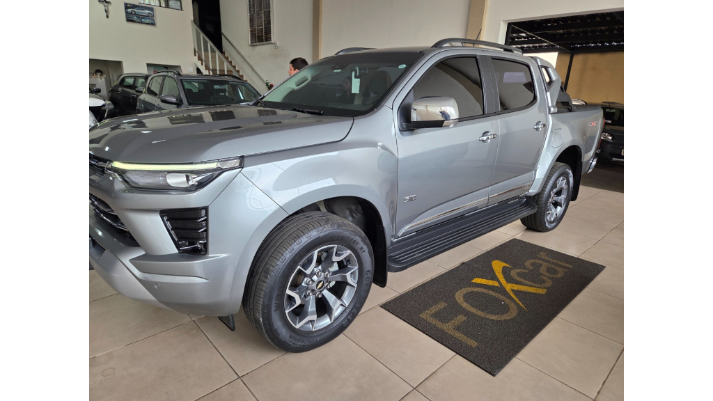 S10 2.8 16V LTZ CABINE DUPLA 4X4 TURBO DIESEL AUTOMÁTICO