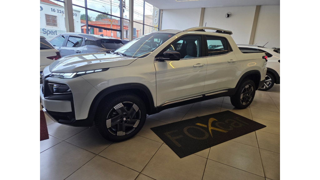 FIAT Toro 1.3 16V 4P FLEX 270 TURBO VOLCANO AUTOMÁTICO
