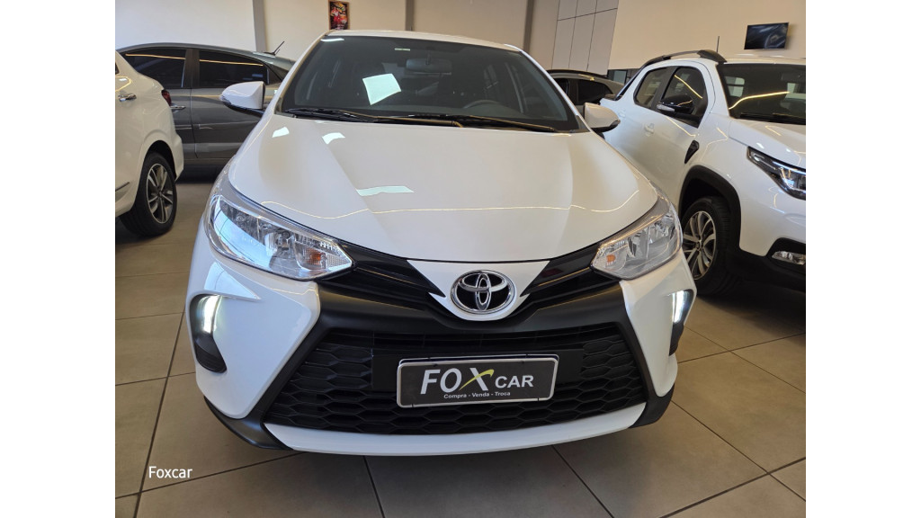 TOYOTA Yaris Hatch 1.5 16V 4P FLEX XL PLUS CONNECT MULTIDRIVE AUTOMÁTICO CVT