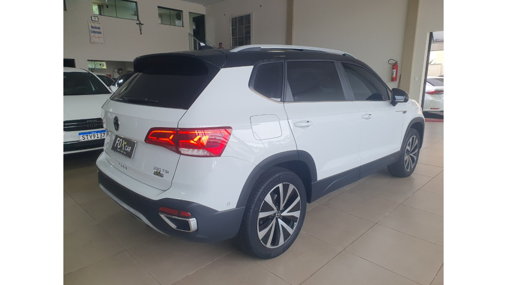 VOLKSWAGEN Taos 1.4 16V 4P FLEX 250 TSI HIGHLINE AUTOMÁTICO
