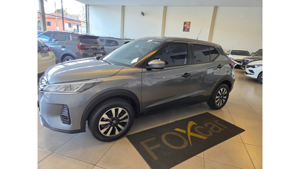 Kicks 1.6 16V 4P FLEX ACTIVE X-TRONIC AUTOMÁTICO CVT