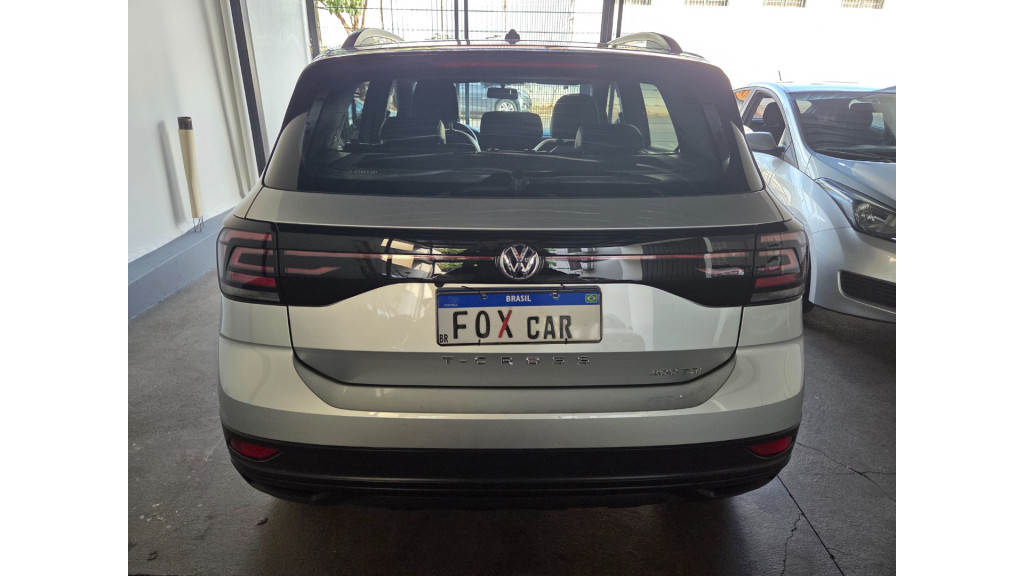 VOLKSWAGEN T-Cross 1.0 4P 200 TSI FLEX SENSE AUTOMÁTICO