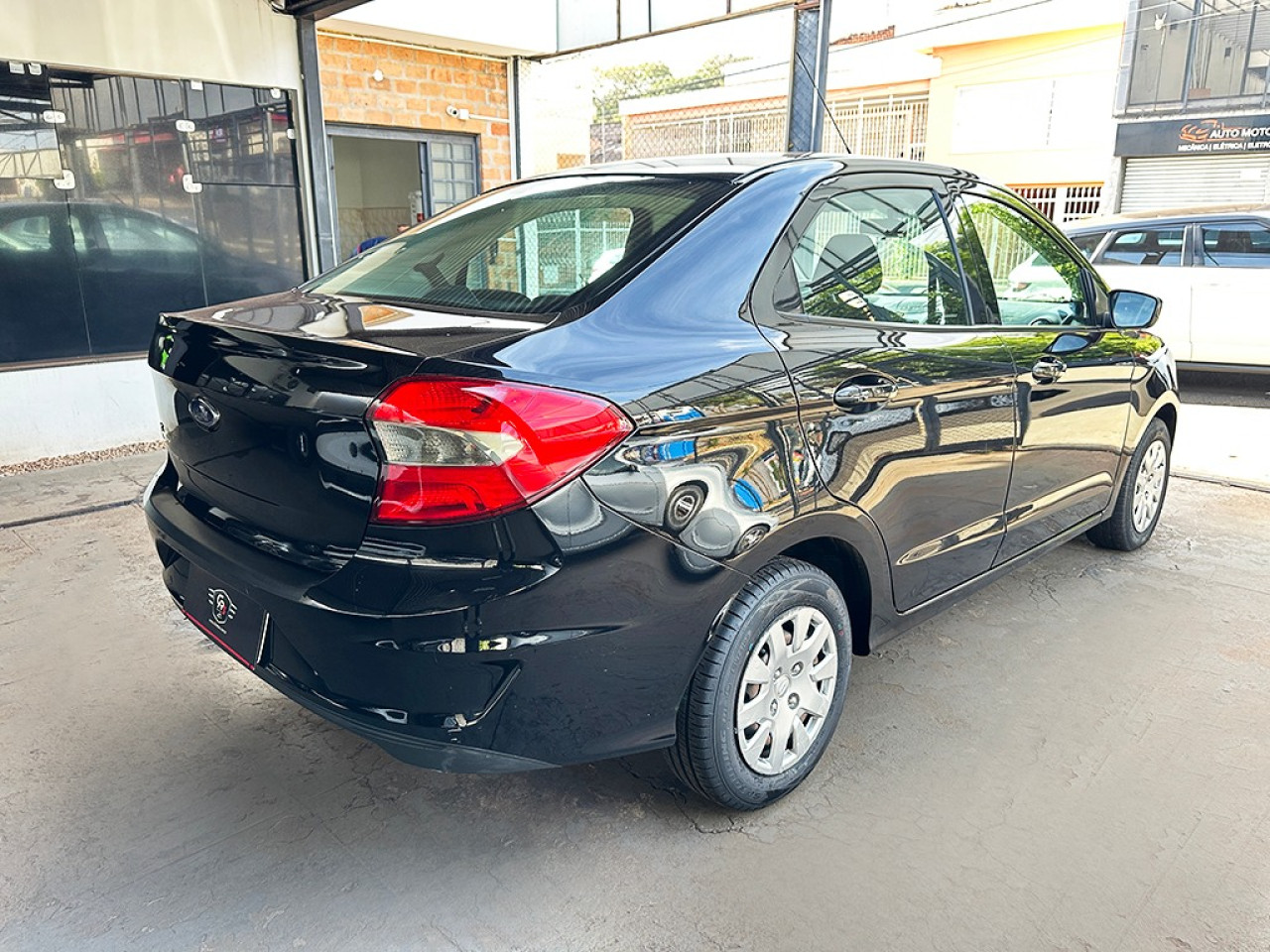 FORD KA 1.0 TIVCT SE SEDAN