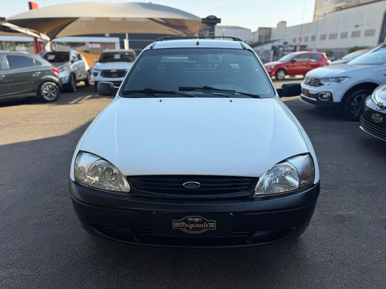 Courier 1.6 MPI L 8V