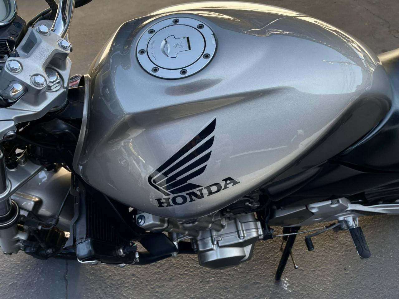 CB 600 F HORNET ABS