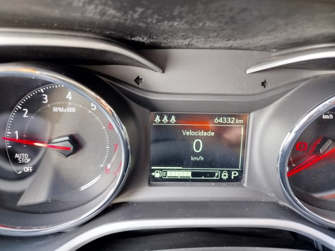 Tracker 1.0 4P FLEX TURBO AUTOMÁTICO