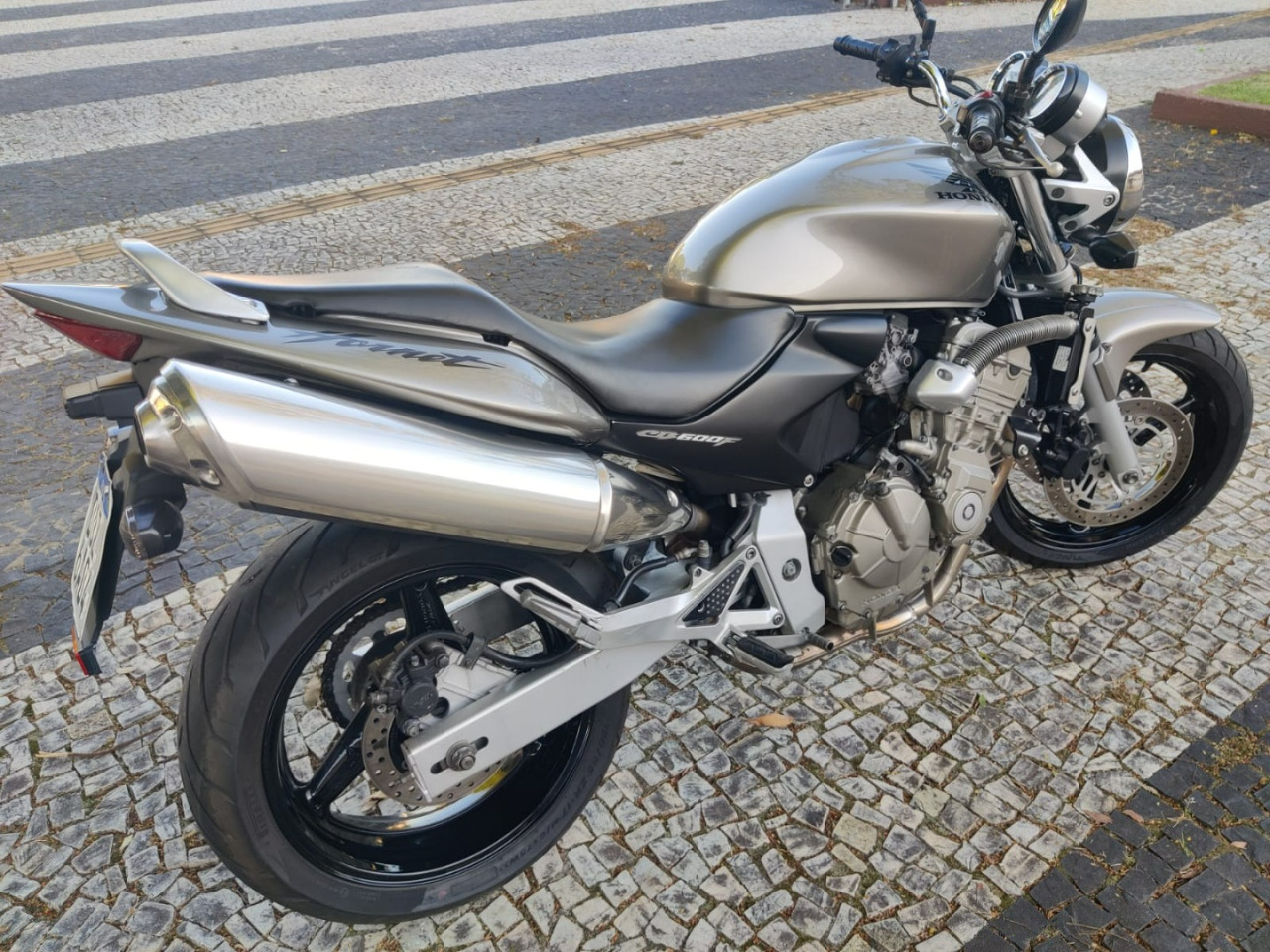 CB 600 F HORNET ABS
