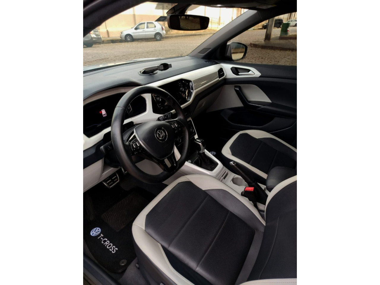 T-Cross 1.4 4P 250 TSI FLEX HIGHLINE AUTOMÁTICO