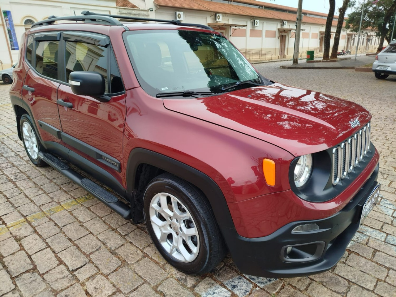Renegade 1.8 16V 4P FLEX SPORT AUTOMÁTICO