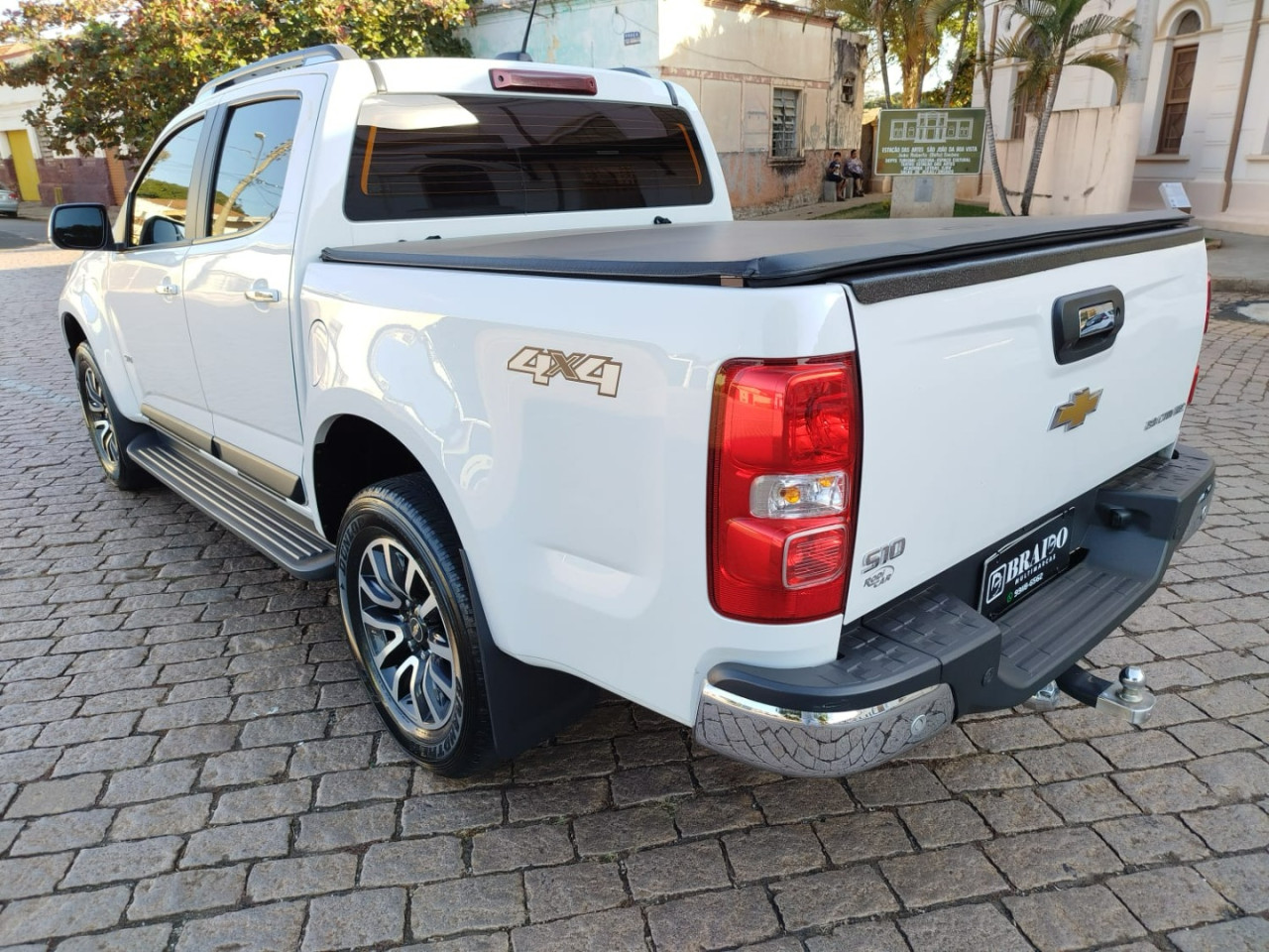 S10 2.8 16V Z71 CABINE DUPLA 4X4 TURBO DIESEL AUTOMÁTICO