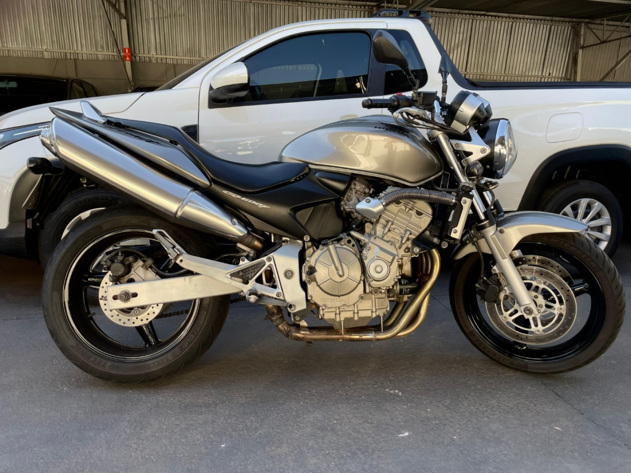 CB 600 F HORNET ABS