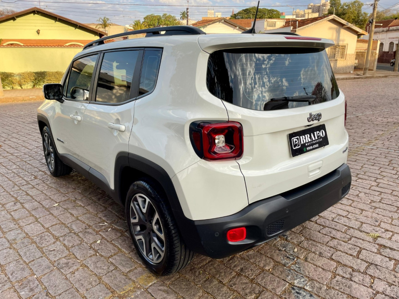 Renegade 1.8 16V 4P FLEX LONGITUDE AUTOMÁTICO