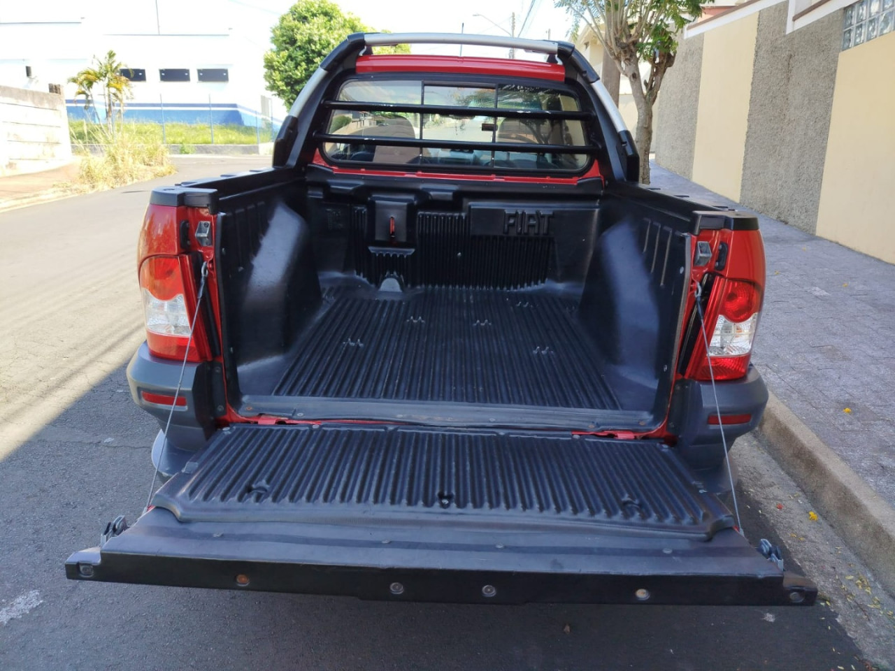 Strada 1.8 16V FLEX ADVENTURE LOCKER CABINE ESTENDIDA