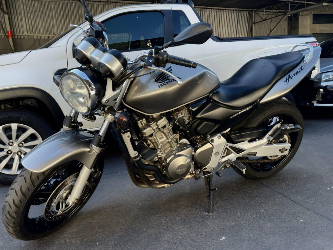 CB 600 F HORNET ABS