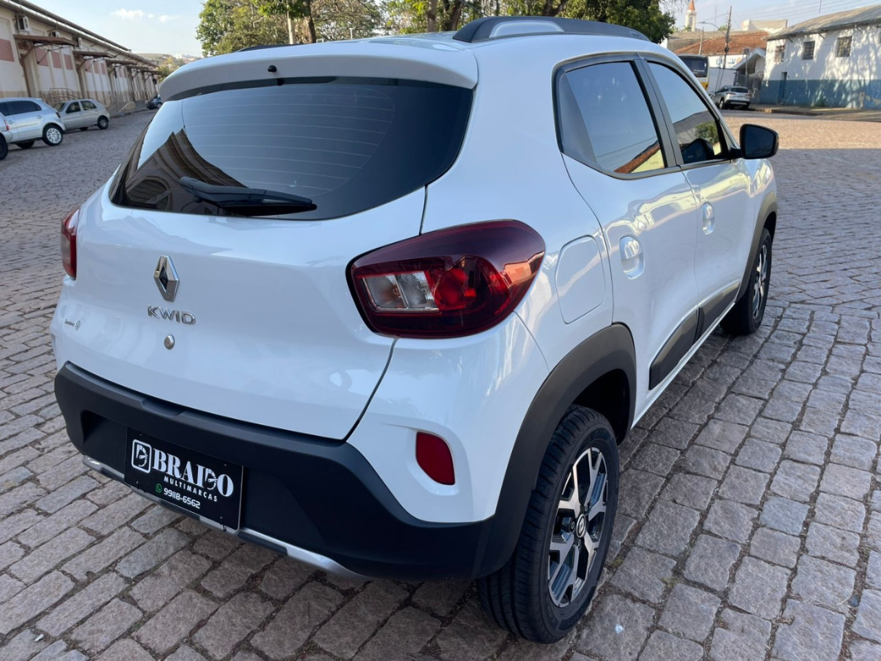 Kwid 1.0 12V 4P SCE FLEX OUTSIDER