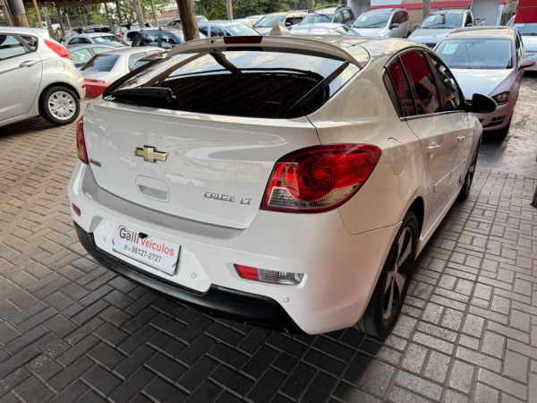 CHEVROLET Cruze Hatch 1.8 16V 4P LT SPORT FLEX AUTOMÁTICO