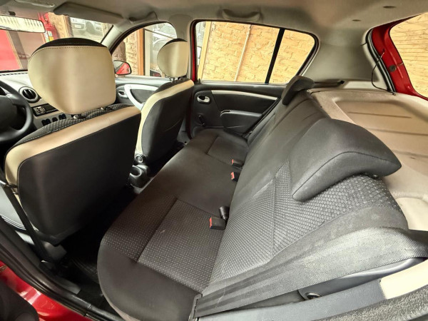 RENAULT Sandero 1.6 16V 4P FLEX SCE STEPWAY