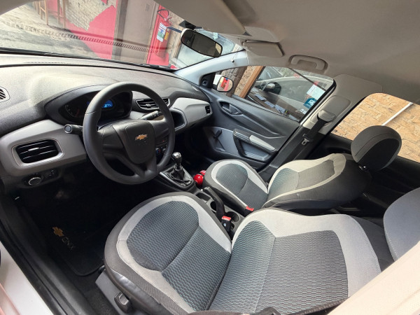 CHEVROLET Onix Hatch 1.0 4P FLEX LS