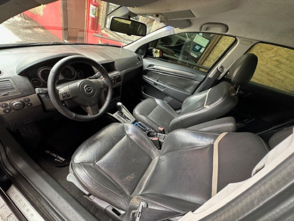Vectra Hatch 2.0 4P FLEX GTX AUTOMÁTICO