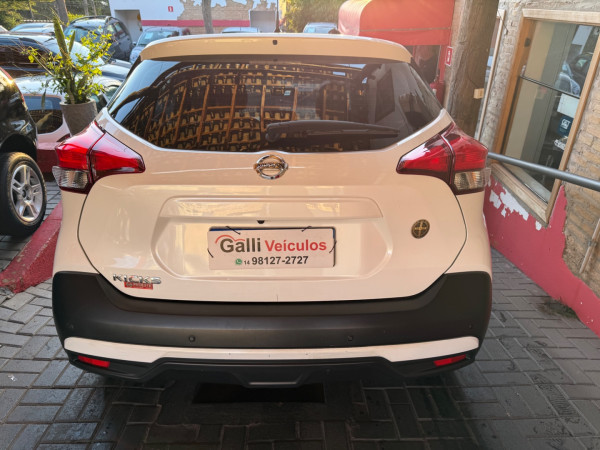 NISSAN Kicks 1.6 16V 4P FLEX ACTIVE X-TRONIC AUTOMÁTICO CVT