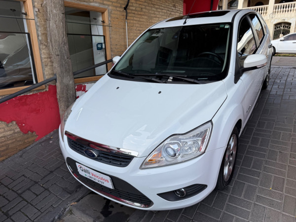 Focus Hatch 2.0 16V 4P TITANIUM PLUS FLEX
