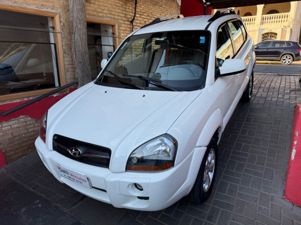 Tucson 2.0 16V 4P GLS AUTOMÁTICO