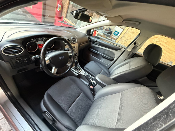 Focus Hatch 2.0 16V 4P GLX FLEX AUTOMÁTICO