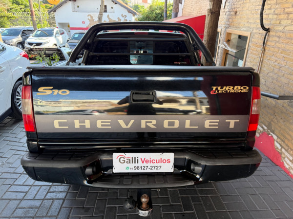 S10 2.8 12V EXECUTIVE CABINE DUPLA TURBO DIESEL