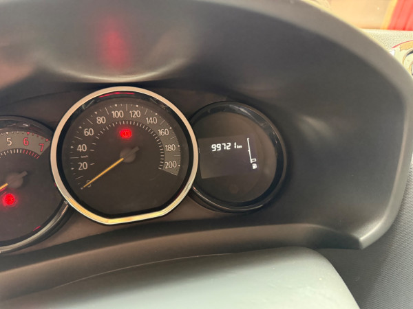 RENAULT Sandero 1.0 12V 4P FLEX SCE ZEN