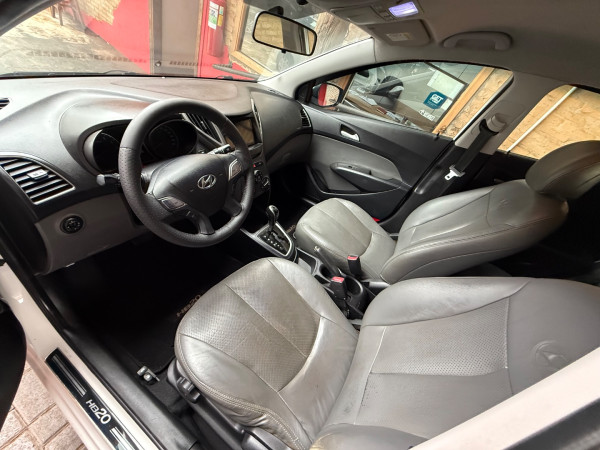 HYUNDAI HB 20 Sedan 1.6 16V 4P FLEX PREMIUM AUTOMÁTICO