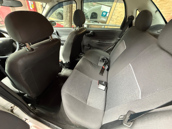 Classic Sedan 1.0 4P VHCE FLEX LS