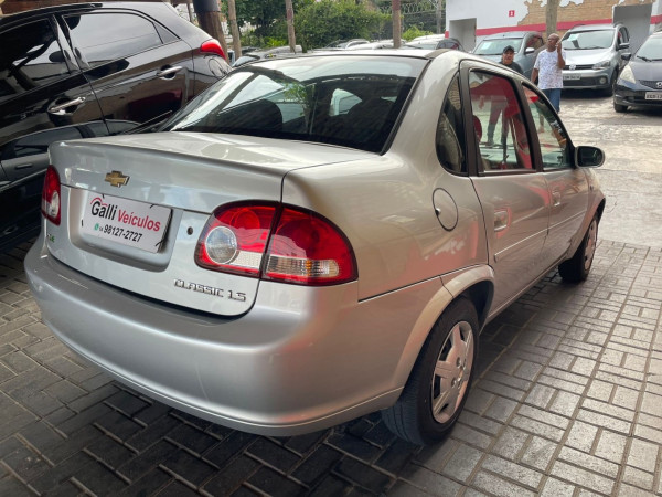 CHEVROLET Classic Sedan 1.0 4P VHCE FLEX LS