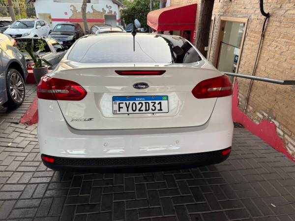 Focus Sedan 2.0 16V 4P SE DIRECT FLEX