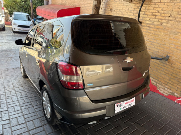 CHEVROLET Spin 1.8 4P FLEX LT AUTOMÁTICO