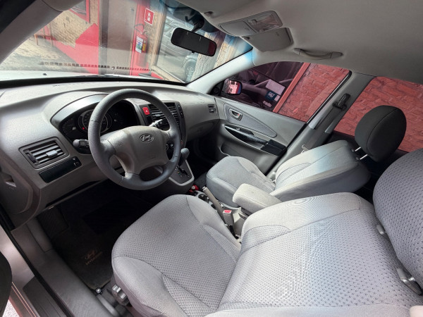 HYUNDAI Tucson 2.0 16V 4P GL AUTOMÁTICO