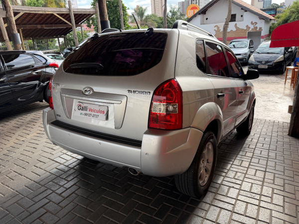 HYUNDAI Tucson 2.0 16V 4P GL AUTOMÁTICO