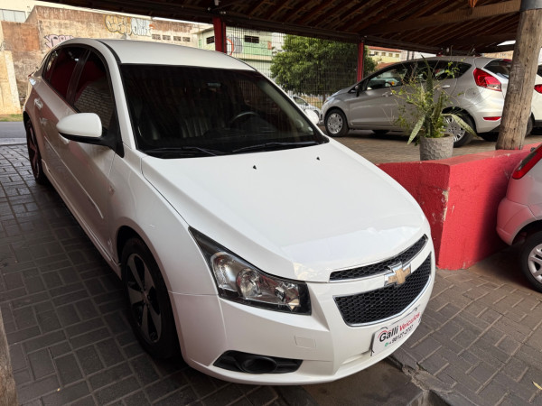 CHEVROLET Cruze Hatch 1.8 16V 4P LT SPORT FLEX AUTOMÁTICO
