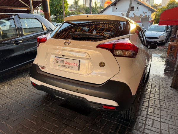 NISSAN Kicks 1.6 16V 4P FLEX ACTIVE X-TRONIC AUTOMÁTICO CVT