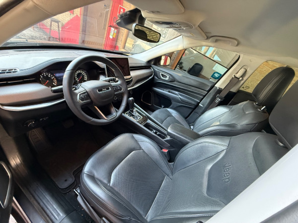 Compass 1.3 16V 4P FLEX LONGITUDE T270 TURBO AUTOMÁTICO