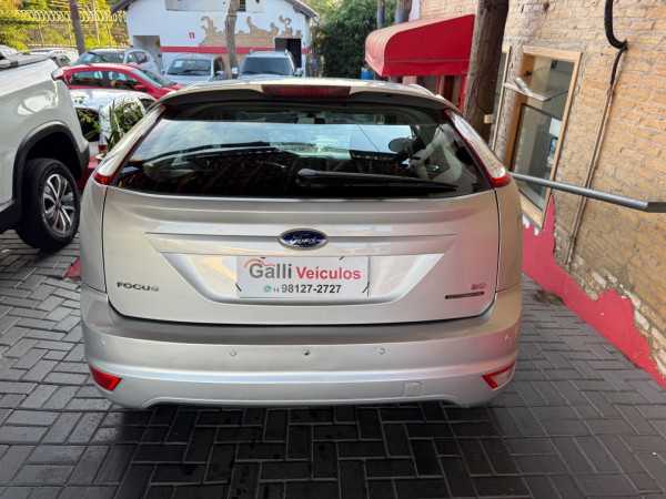 Focus Hatch 2.0 16V 4P GLX FLEX AUTOMÁTICO