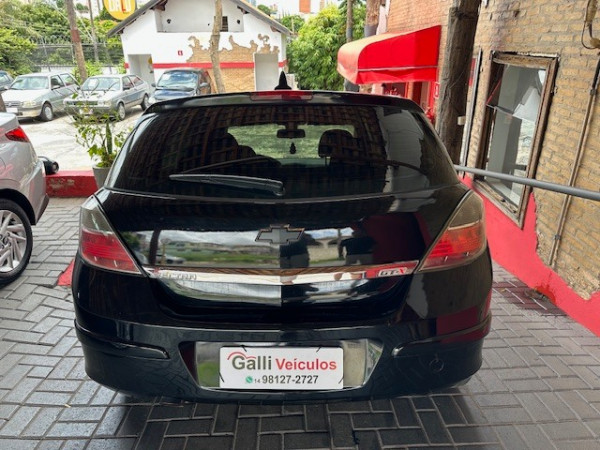 Vectra Hatch 2.0 4P FLEX GTX AUTOMÁTICO