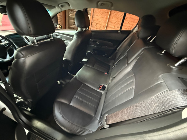 CHEVROLET Cruze Hatch 1.8 16V 4P LT SPORT FLEX AUTOMÁTICO