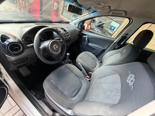 FIAT Grand Siena 1.4 4P EVO ATTRACTIVE FLEX