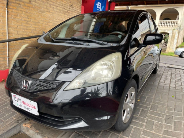 Fit 1.4 16V 4P LX FLEX