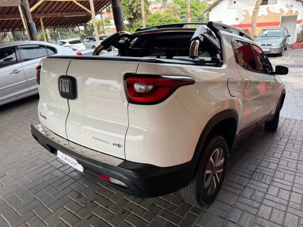 Toro 1.8 16V 4P FLEX FREEDOM AUTOMÁTICO