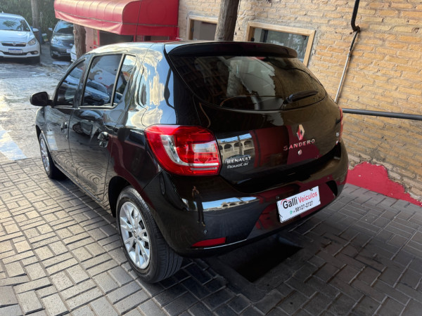 RENAULT Sandero 1.6 16V 4P FLEX SCE EXPRESSION EASY-R AUTOMATIZADO