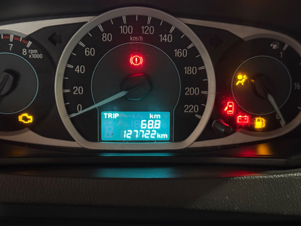 Ka + Sedan 1.5 12V 4P TI-VCT SE FLEX