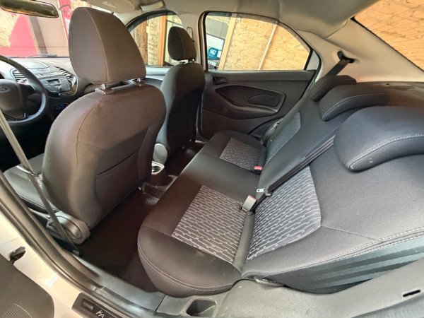 FORD Ka + Sedan 1.5 12V 4P TI-VCT SE FLEX