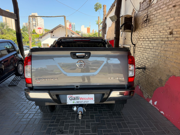 NISSAN Frontier 2.3 16V SE 4X4 CABINE DUPLA BI-TURBO DIESEL AUTOMÁTICO