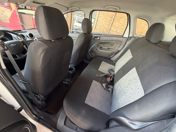 FORD Fiesta Hatch 1.6 4P FLEX